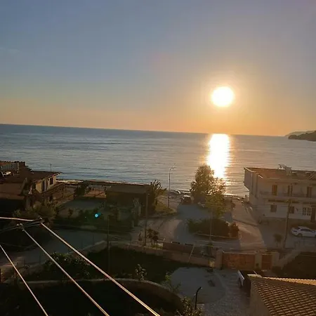 Apartament Chrisimos *