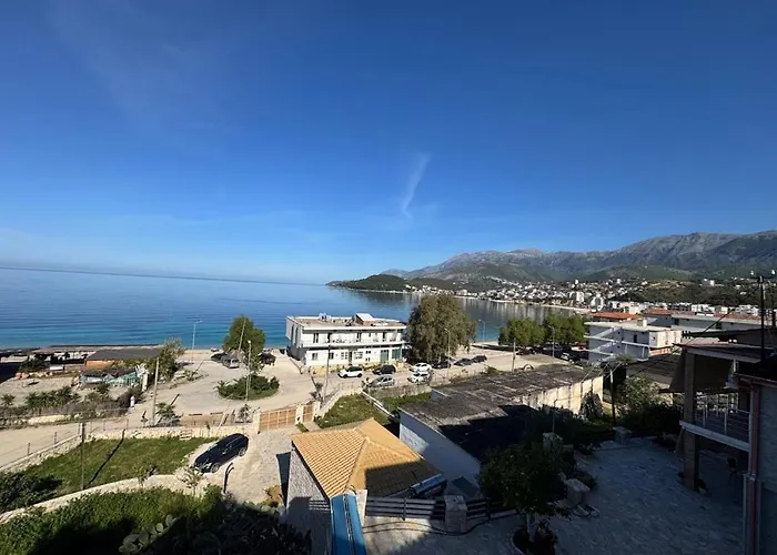 公寓 Chrisimos 希马拉